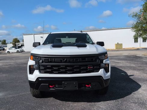 Used 2025 Chevrolet Silverado 1500 Custom Trail Boss AWD/4WD image 9