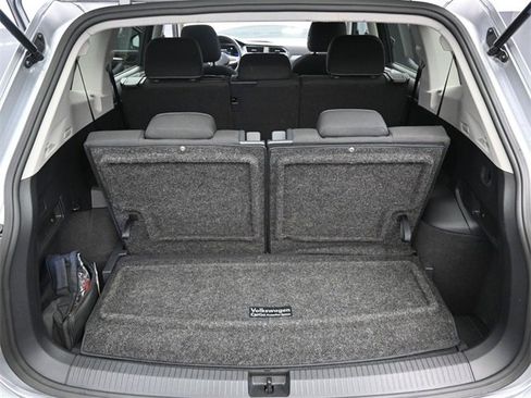 Used 2023 Volkswagen Tiguan S image 11