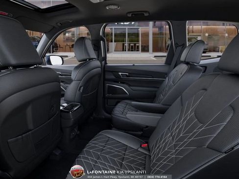 New 2025 Kia Telluride EX X-Line AWD/4WD image 18