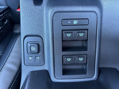 New 2025 Ford Bronco Outer Banks image 17