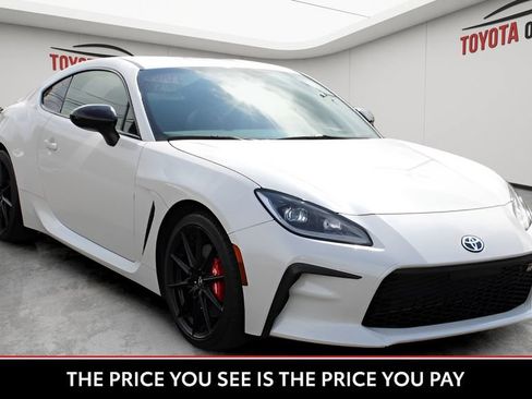 Used 2024 Toyota GR86 Premium w/ Performance Package RWD image 7
