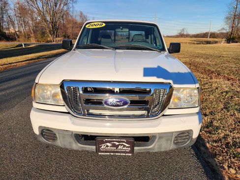 Used 2009 Ford Ranger XLT image 3