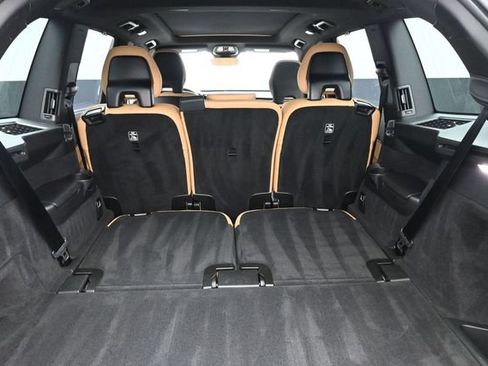Used 2024 Volvo XC90 B6 Ultimate w/ Protection Package Premier AWD/4WD image 32