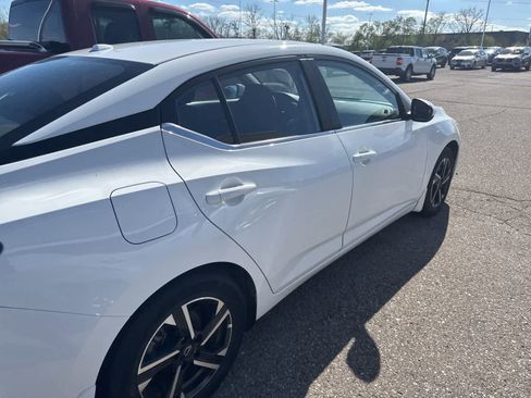Used 2025 Nissan Sentra SV w/ All-Weather Package FWD image 8
