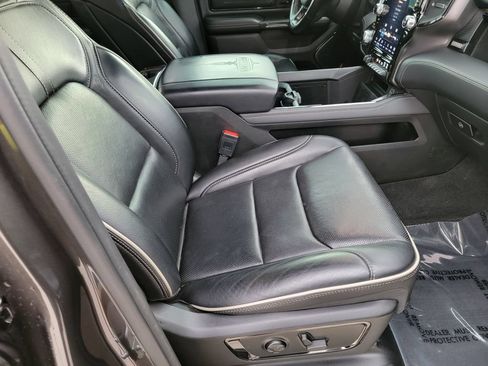Used 2022 RAM 1500 Limited AWD/4WD image 9