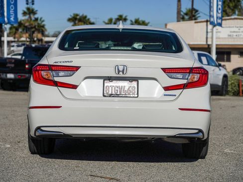 Used 2020 Honda Accord EX image 8