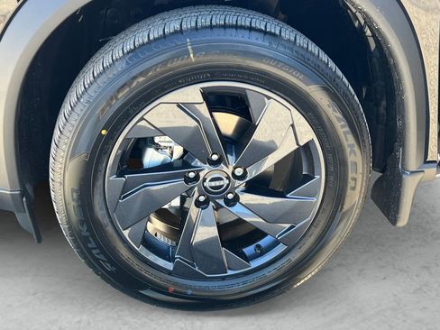 New 2026 Nissan Rogue SV image 23