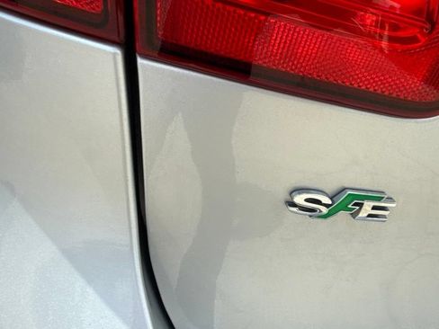 Used 2012 Ford Fiesta SE w/ Super Fuel Economy Pkg FWD image 6
