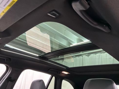 Used 2018 BMW X1 xDrive28i w/ Premium Package AWD/4WD image 19