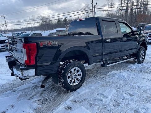 Used 2019 Ford F350 XLT w/ XLT Premium Package image 7