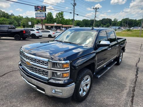 Used 2015 Chevrolet Silverado 1500 LTZ w/ LTZ Plus Package RWD image 4