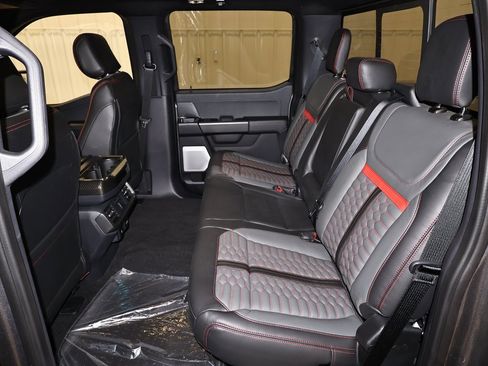 Used 2025 Ford F150 Lariat w/ Equipment Group 502A High image 16