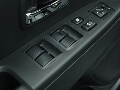 New 2026 Mitsubishi Outlander Sport LE AWD/4WD image 16
