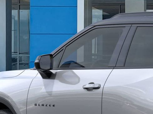 New 2025 Chevrolet Blazer LT w/ Midnight/Sport Edition image 12