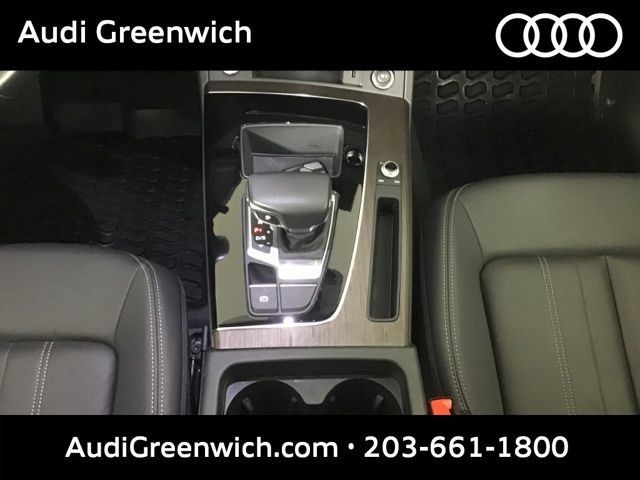 Certified 2023 Audi Q5 2.0T Premium w/ Convenience Package AWD/4WD image 12
