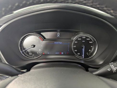 Used 2020 Cadillac XT4 Premium Luxury image 17