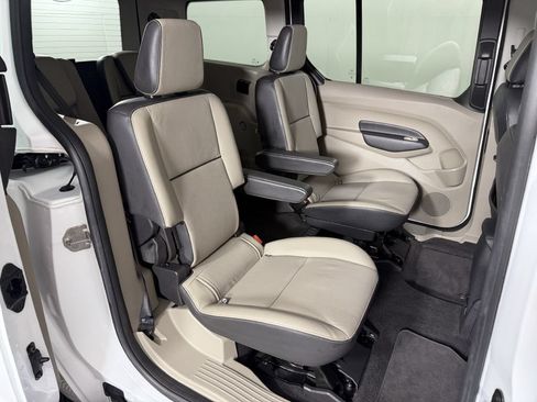 Used 2017 Ford Transit Connect Titanium FWD image 21