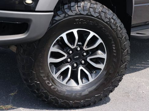 Used 2014 Ford F150 Raptor w/ Equipment Group 801A Luxury AWD/4WD image 21