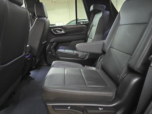 Used 2023 Chevrolet Tahoe LT w/ LT Signature Plus Package image 18