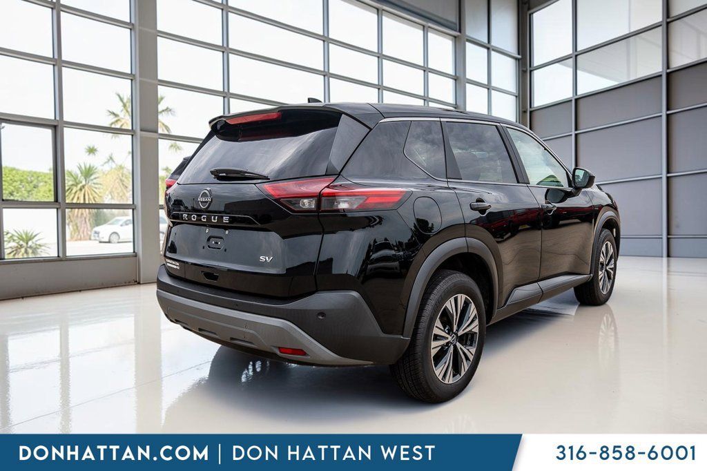 Used 2023 Nissan Rogue SV FWD image 25