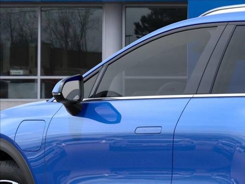 New 2026 Chevrolet Equinox EV LT FWD image 12