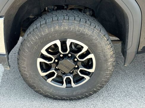 Used 2020 GMC Sierra 3500 4x4 Crew Cab w/ Convenience Package image 2