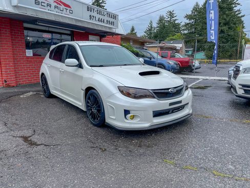 Used 2014 Subaru Impreza WRX Hatchback image 4
