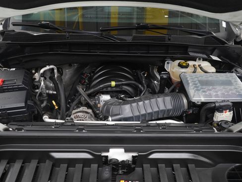 Used 2020 GMC Sierra 1500 AT4 w/ Off-Road Performance Package AWD/4WD image 36