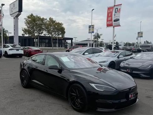 Used 2026 Tesla Model S AWD/4WD image 3
