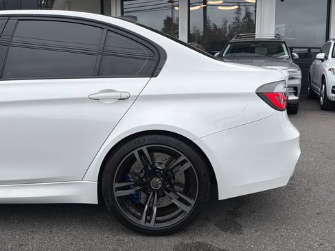 Used 2015 BMW M3 RWD image 4