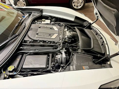 Used 2016 Chevrolet Corvette Z06 w/ 2LZ Preferred Equipment Group image 17