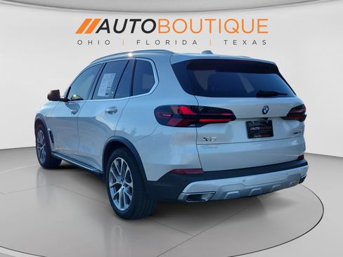 Used 2024 BMW X5 xDrive40i AWD/4WD image 3