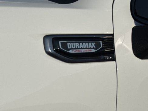 Used 2022 GMC Sierra 1500 AT4 AWD/4WD image 14