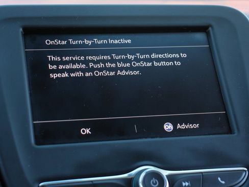 Used 2023 Chevrolet Equinox LT w/ Driver Convenience Package image 24