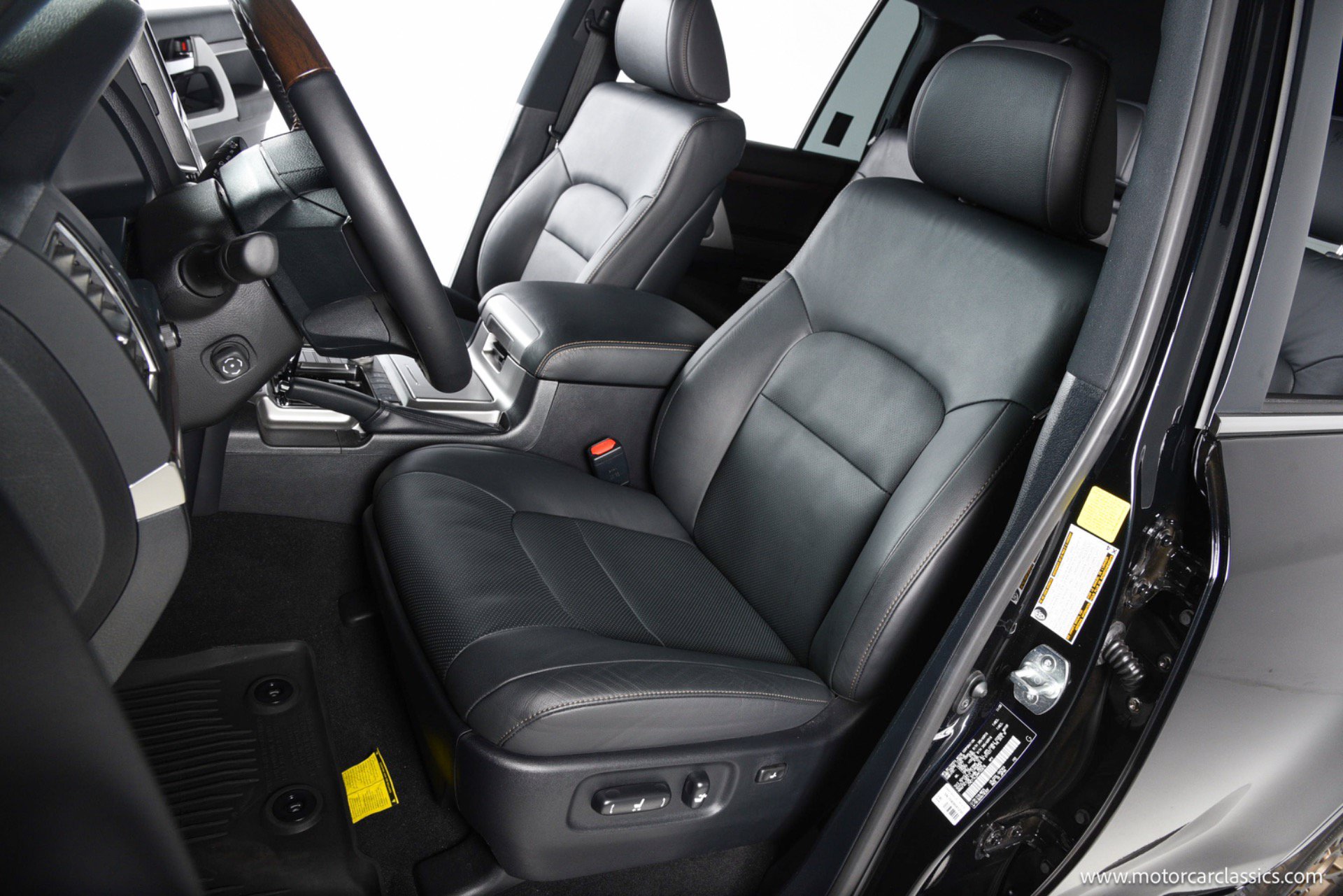 Used 2021 Toyota Land Cruiser Heritage Edition AWD/4WD image 28