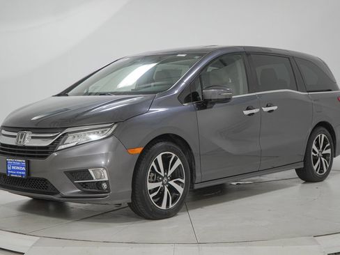 Used 2019 Honda Odyssey Elite image 4
