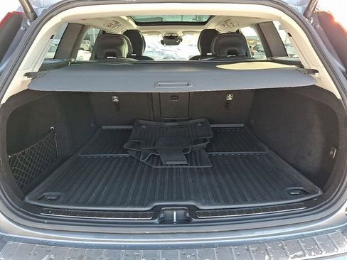 Used 2021 Volvo V60 T5 Cross Country w/ Climate Package image 29