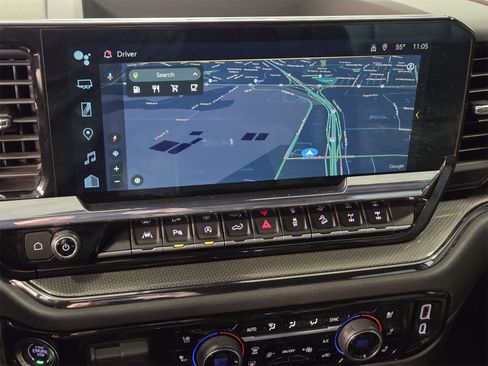 Used 2022 Chevrolet Silverado 1500 ZR2 w/ Technology Package image 16