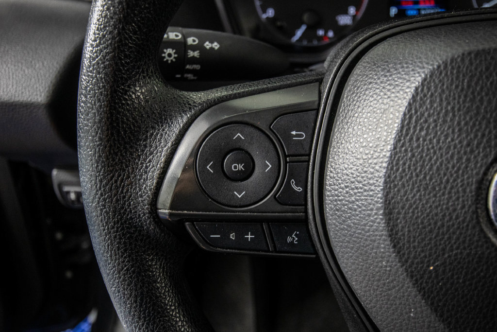 Used 2024 Toyota Corolla LE FWD image 20