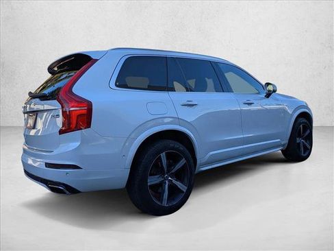 Used 2019 Volvo XC90 T6 R-Design w/ Advanced Package image 5