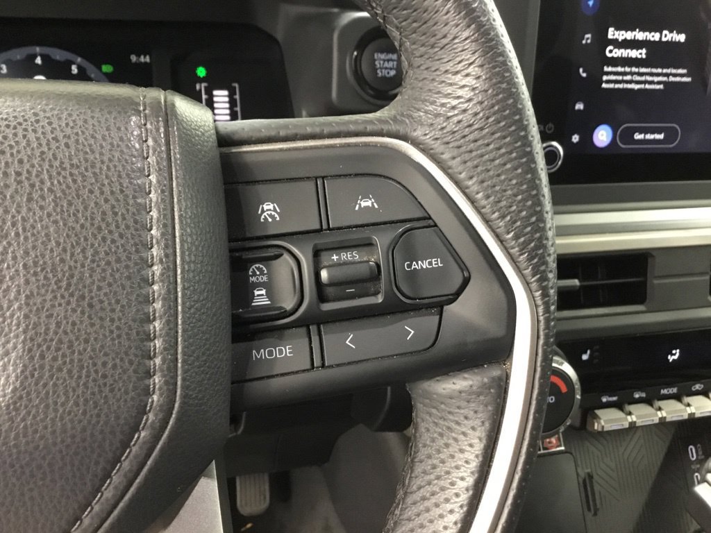 Used 2025 Toyota Tacoma SR5 w/ SR5 Upgrade Package AWD/4WD image 13