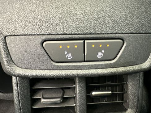 Certified 2025 GMC Terrain Elevation w/ Elevation Premium Package image 30