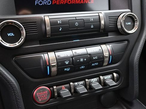 Used 2022 Ford Mustang Shelby GT500 w/ Carbon Fiber Track Pack image 15