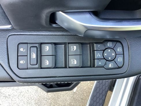 New 2026 RAM 2500 Big Horn AWD/4WD image 28