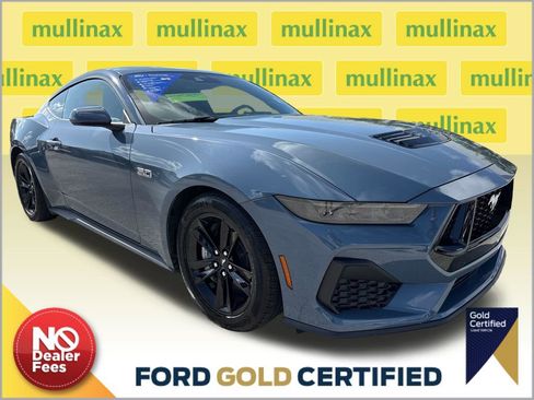 Used 2025 Ford Mustang GT RWD image 1