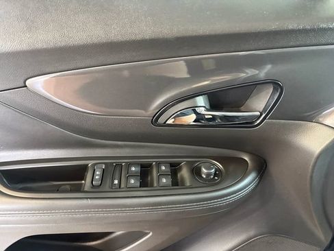 Used 2022 Buick Encore Preferred w/ Safety Package AWD/4WD image 16
