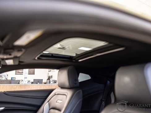 Used 2018 Chevrolet Camaro SS RWD image 18