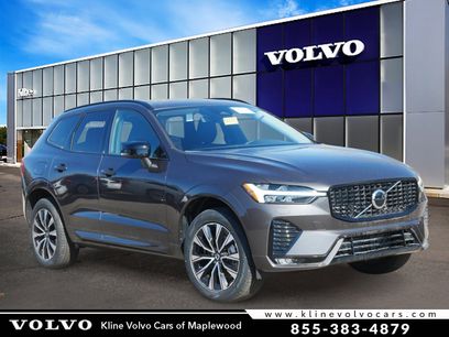 New 2025 Volvo XC60 B5 Core w/ Climate Package