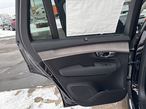 New 2026 Volvo XC90 T8 Ultra w/ Protection Package Premier AWD/4WD image 37