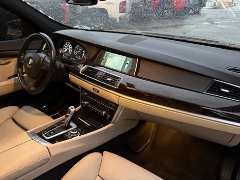 Used 2012 BMW 535i Gran Turismo image 12